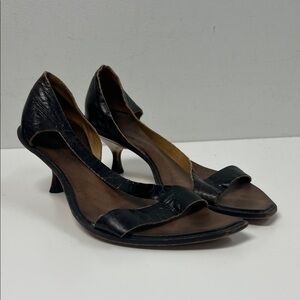 Cydwok Leatyer Strappy Sandals With Horn Heel